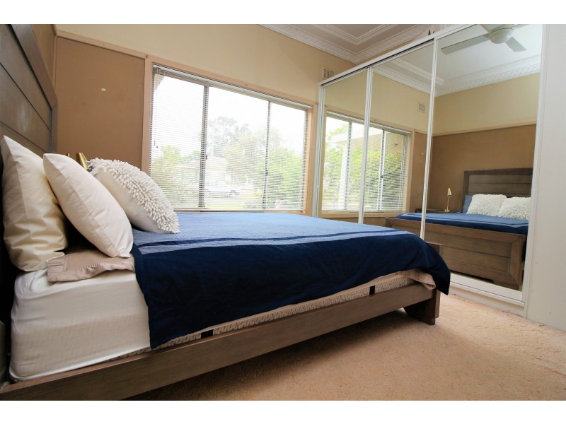 44 Edmondson Avenue, Griffith NSW 2680