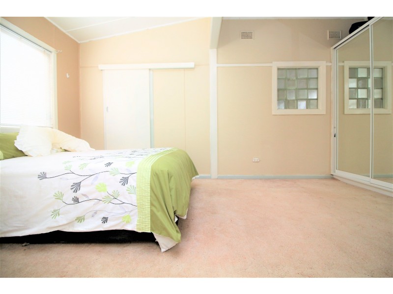 44 Edmondson Avenue, Griffith NSW 2680