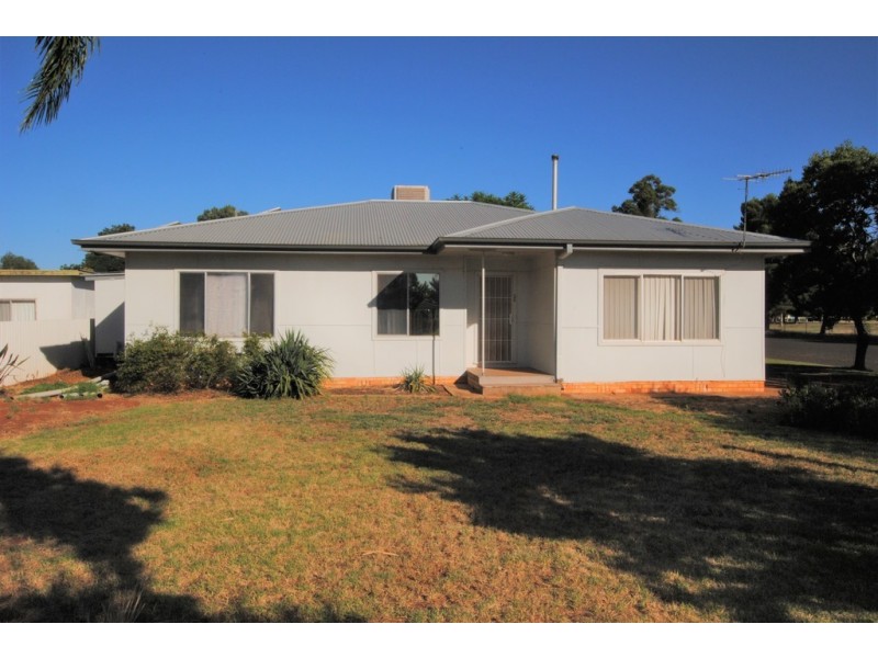26 Stipa Street, Goolgowi NSW 2652
