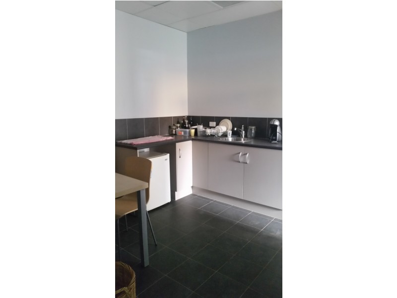 2/115 YAMBIL STREET, Griffith NSW 2680