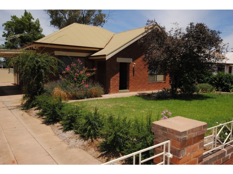 4 Binya Street, Griffith NSW 2680