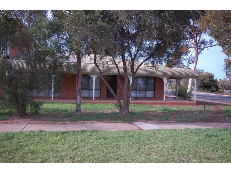 1/87 Binya Street, Griffith NSW 2680