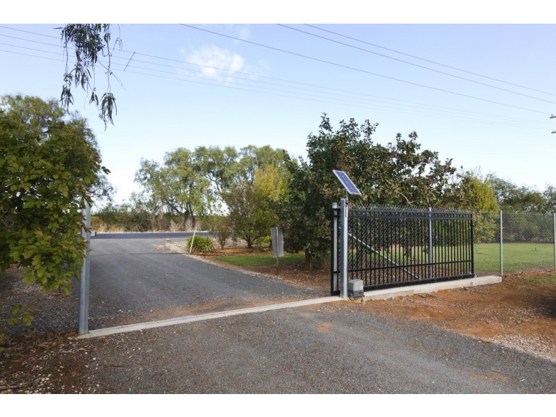 78 Beaumont Road, Hanwood NSW 2680