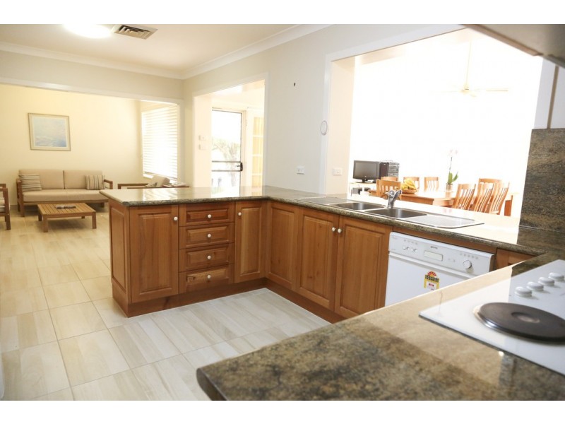 78 Beaumont Road, Hanwood NSW 2680