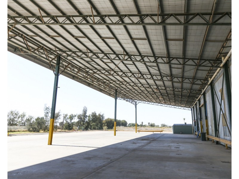 75 Murray Road, Yoogali NSW 2680