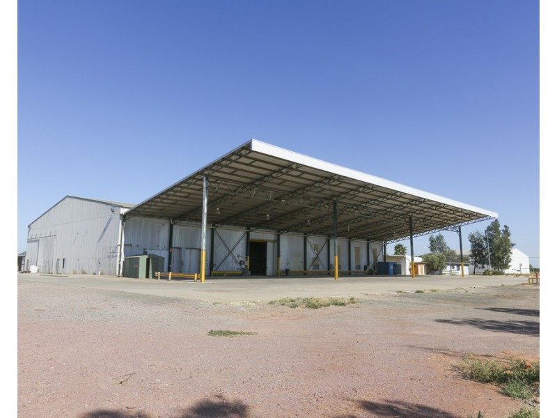 75 Murray Road, Yoogali NSW 2680