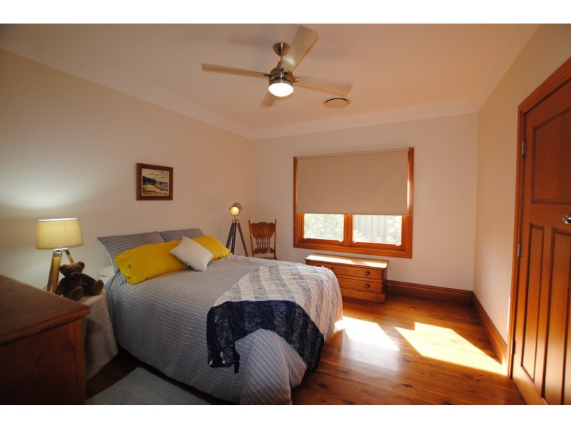 7 Calabria Road, Griffith NSW 2680