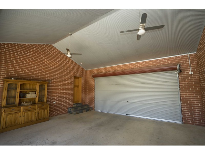 7 Calabria Road, Griffith NSW 2680