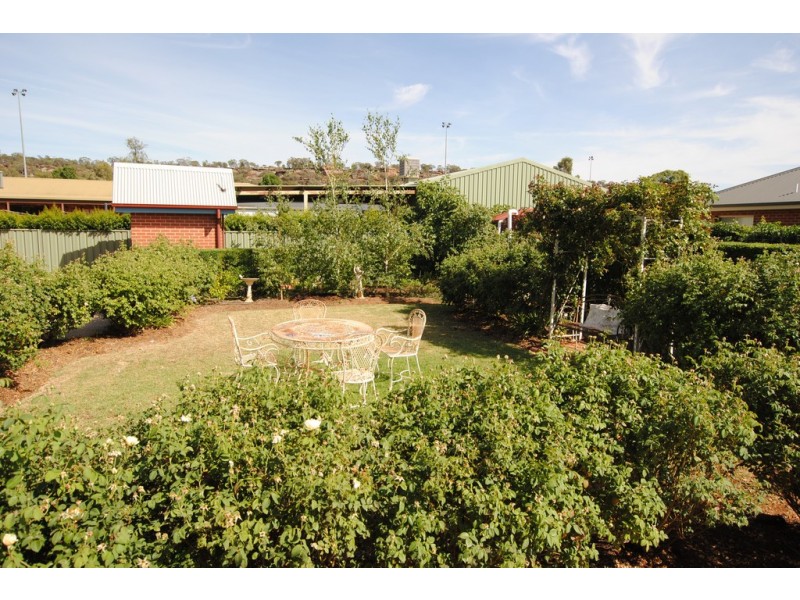 7 Calabria Road, Griffith NSW 2680