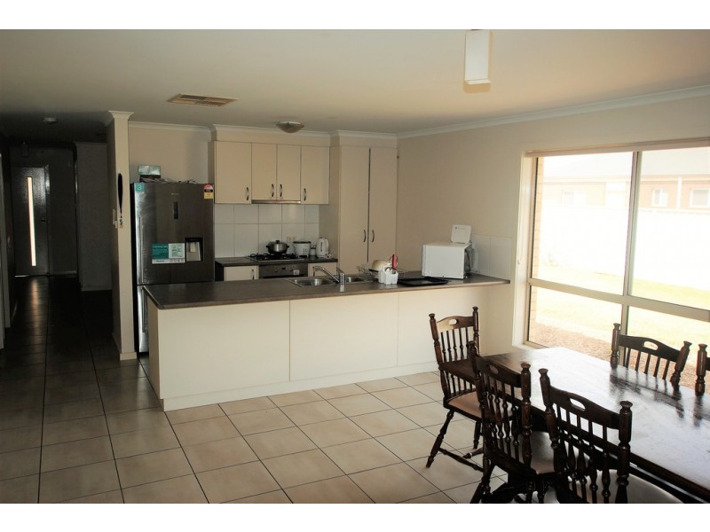 18 Zirilli Avenue, Griffith NSW 2680