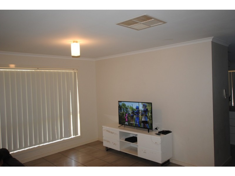 18 Zirilli Avenue, Griffith NSW 2680