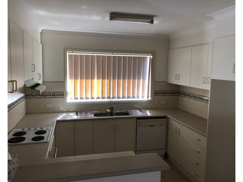 1/16 Meakin Street, Griffith NSW 2680