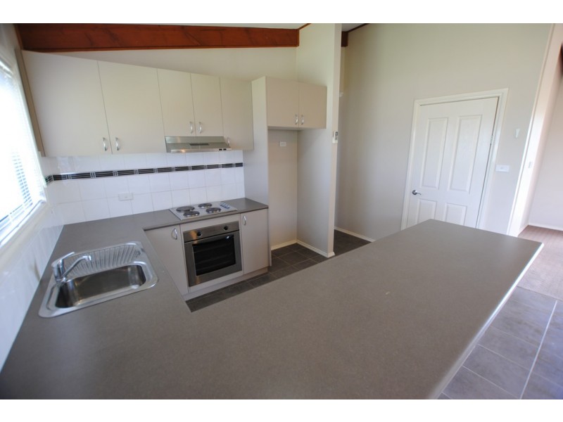 14 Barwidgee Boulevarde, Darlington Point NSW 2706
