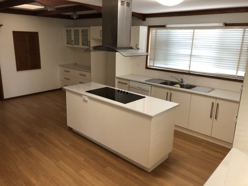 6 EAST STREET, Yoogali NSW 2680