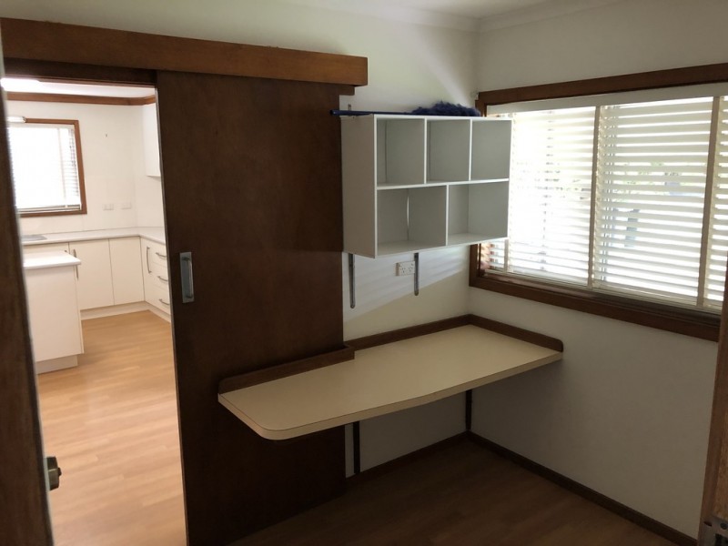 6 EAST STREET, Yoogali NSW 2680