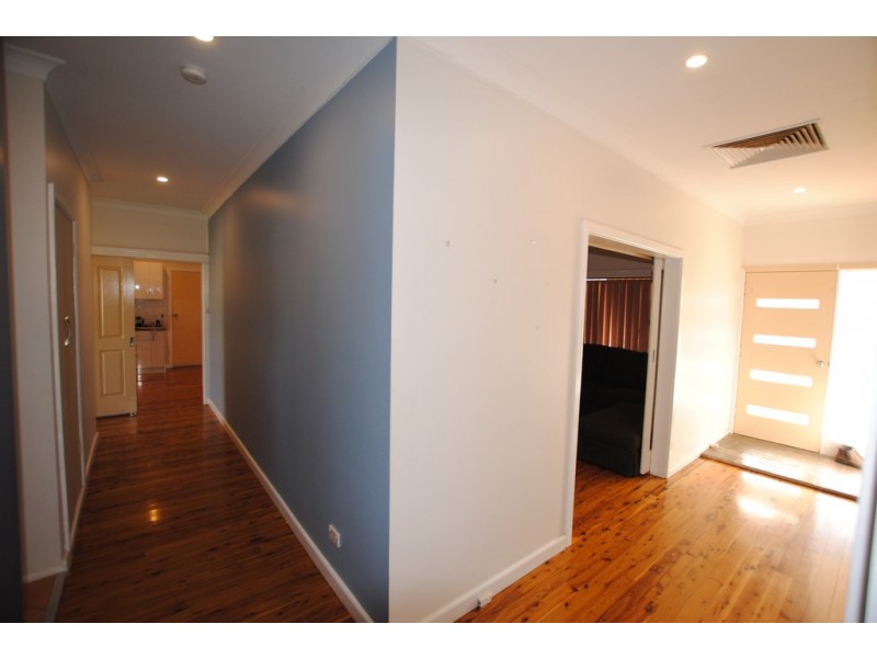 46 Mirrool Avenue, Yenda NSW 2681