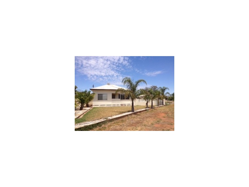 50A Mirool St, Yenda NSW 2681