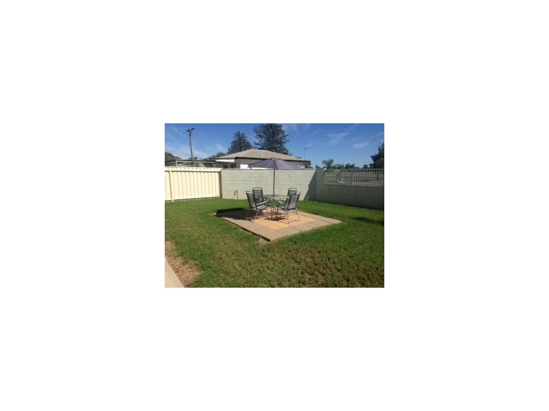 50A Mirool St, Yenda NSW 2681