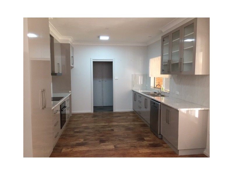 31 WHITTON ROAD, Yenda NSW 2681