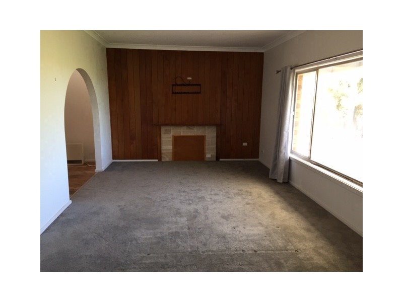 31 WHITTON ROAD, Yenda NSW 2681