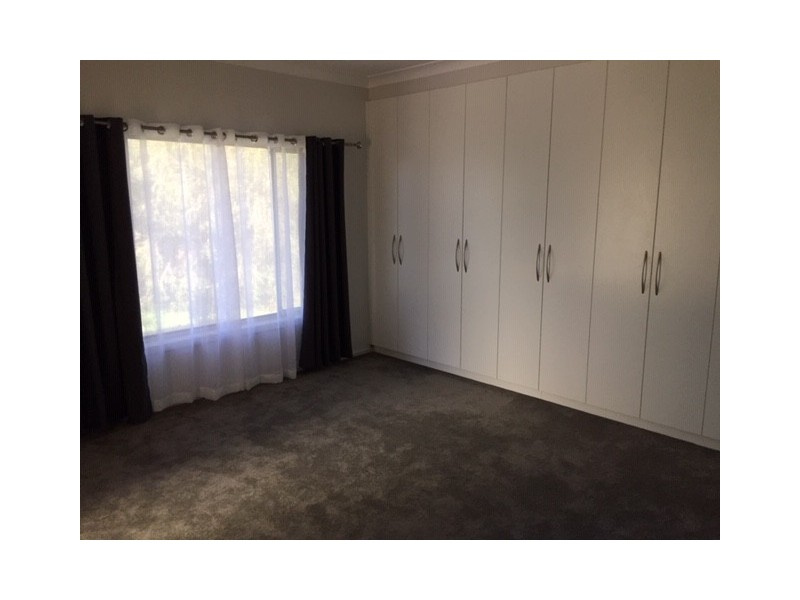 31 WHITTON ROAD, Yenda NSW 2681