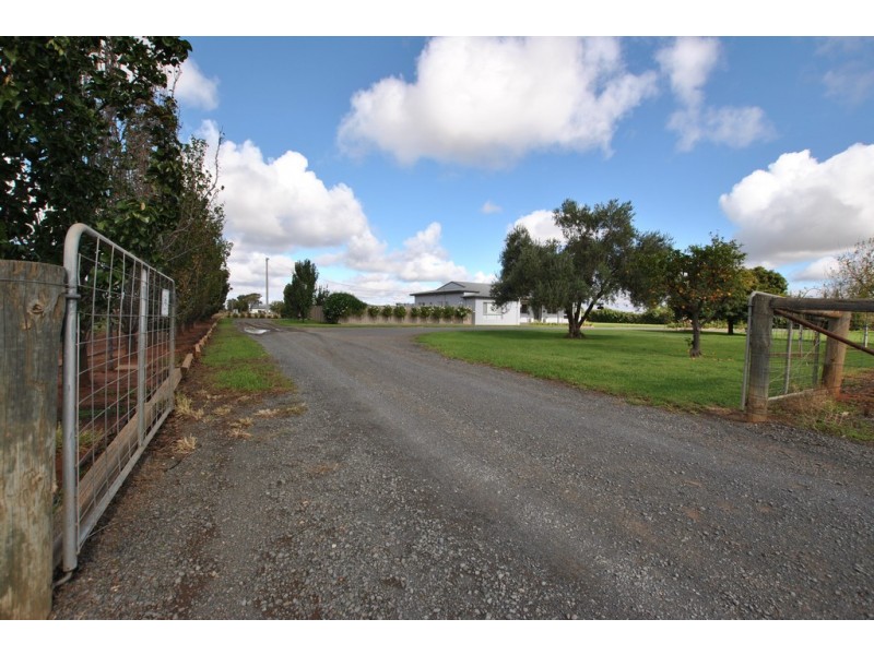 89 Moseley Road, Bilbul NSW 2680