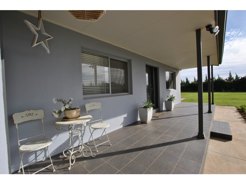 89 Moseley Road, Bilbul NSW 2680