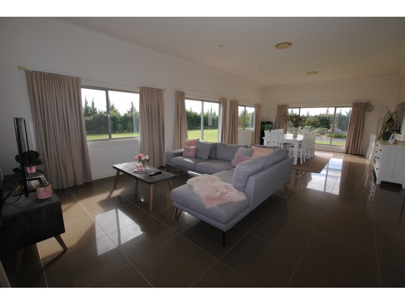 89 Moseley Road, Bilbul NSW 2680