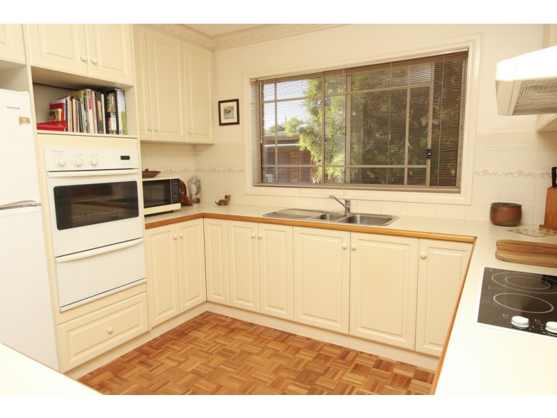 1186 Walla Avenue, Griffith NSW 2680