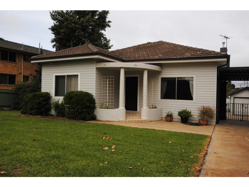 64 Coolah Street, Griffith NSW 2680