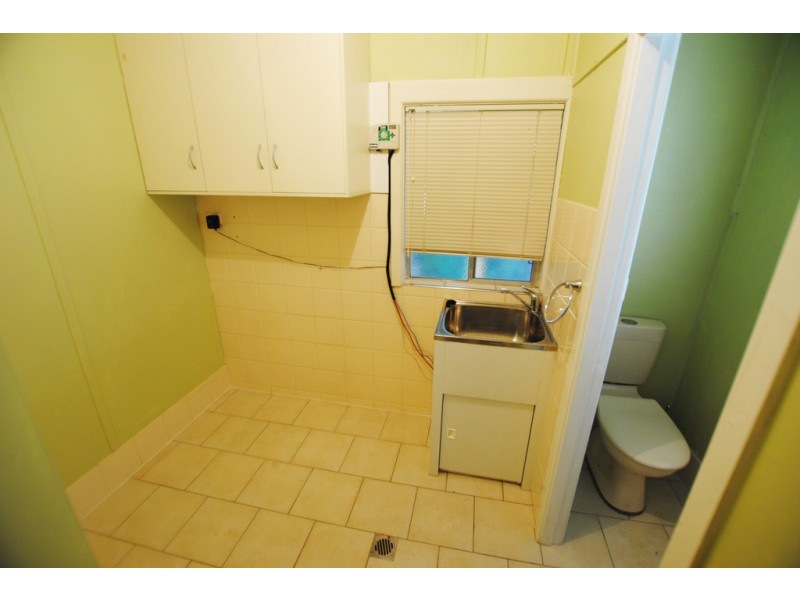 64 Coolah Street, Griffith NSW 2680