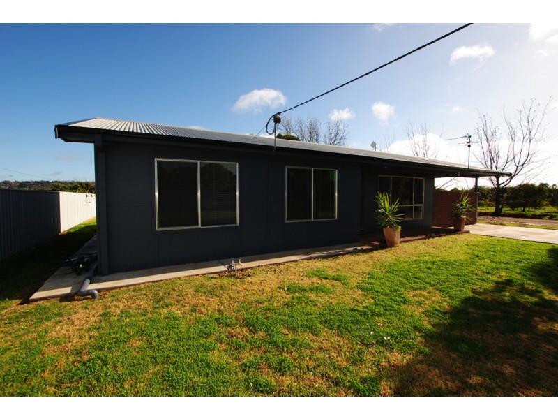 215 Rankin Springs Road, Griffith NSW 2680