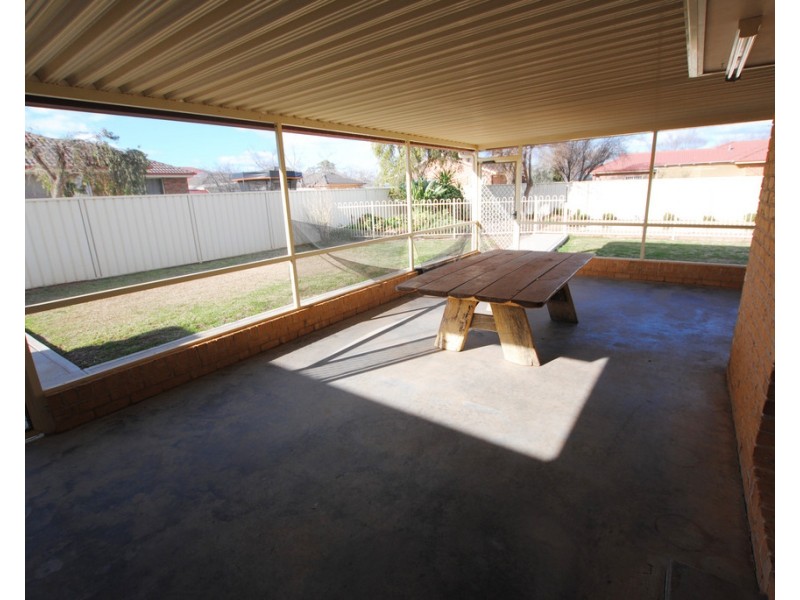 1 Innisvale Court, Griffith NSW 2680