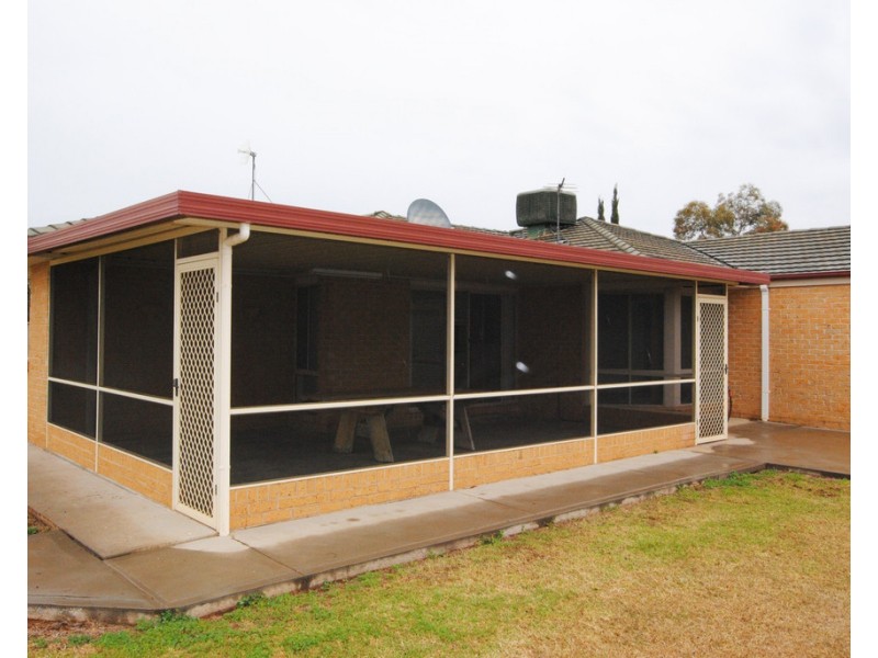 1 Innisvale Court, Griffith NSW 2680