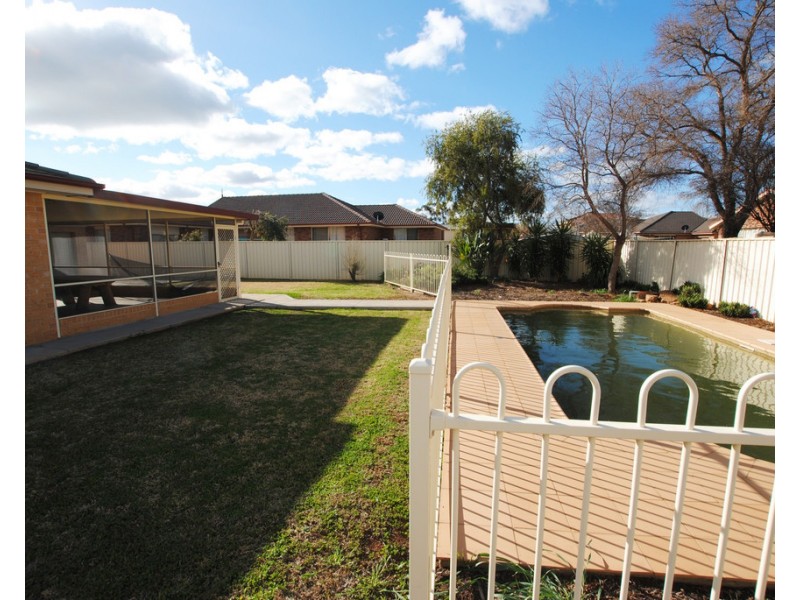 1 Innisvale Court, Griffith NSW 2680