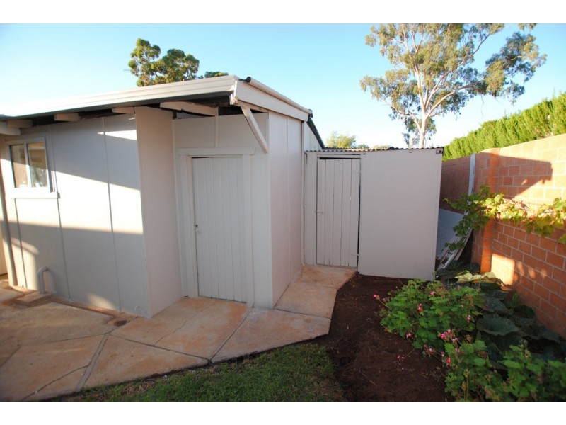 2 Gallipoli Street, Griffith NSW 2680