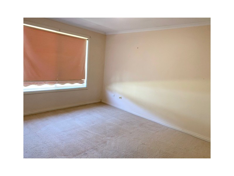 1/24 Dickson Road, Griffith NSW 2680