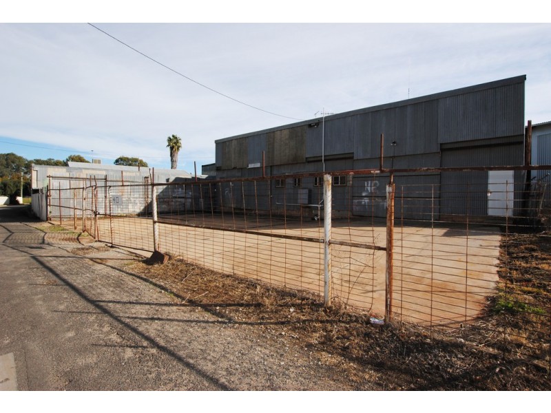 Shed 28-30 Benerembah Street, Griffith NSW 2680