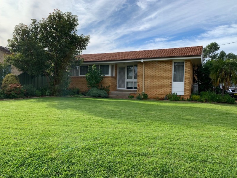 17 MARCUS STREET, Griffith NSW 2680