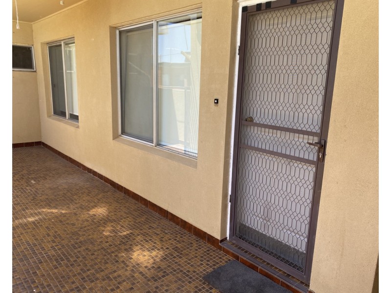 3/494 BANNA AVE, Griffith NSW 2680