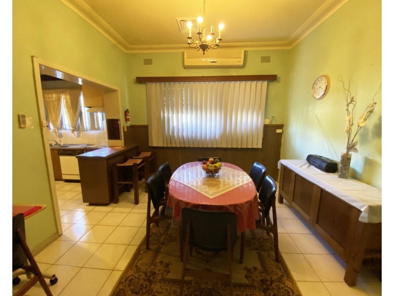 51 Cutler Avenue, Griffith NSW 2680