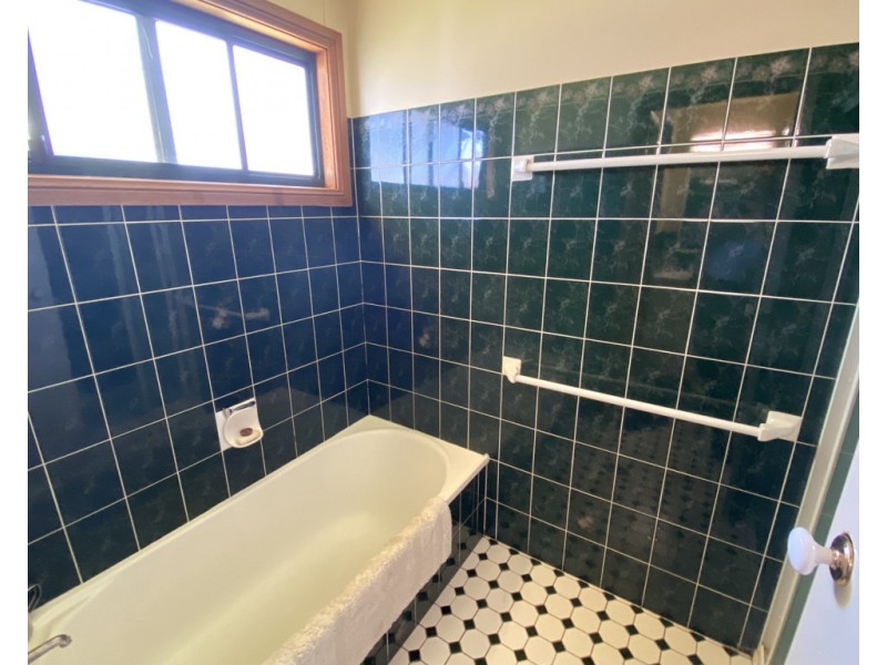 41 Campbell Street, Darlington Point NSW 2706