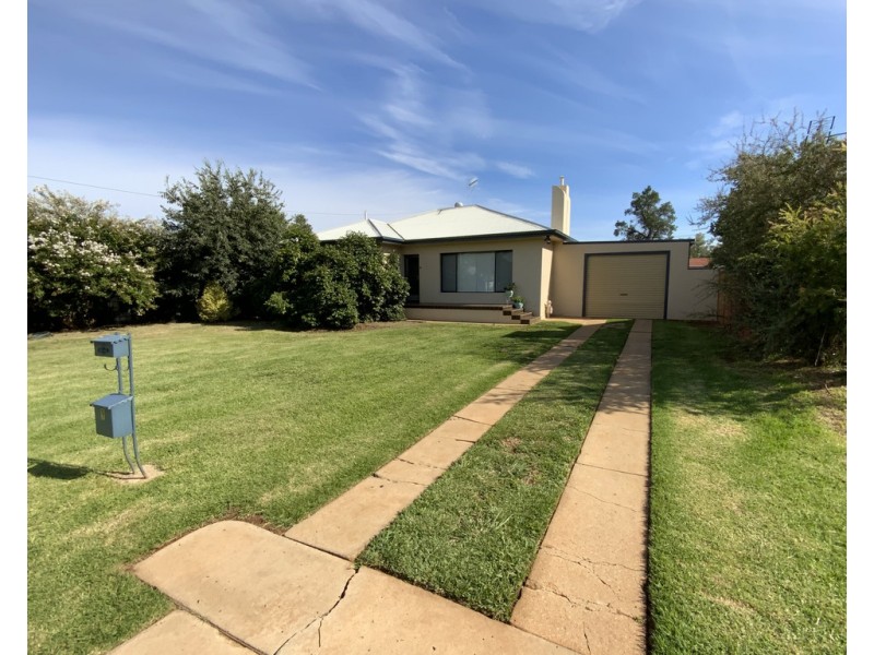 9 Gallipoli Street, Griffith NSW 2680