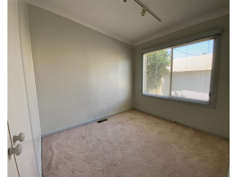 44 Edmondson Avenue, Griffith NSW 2680