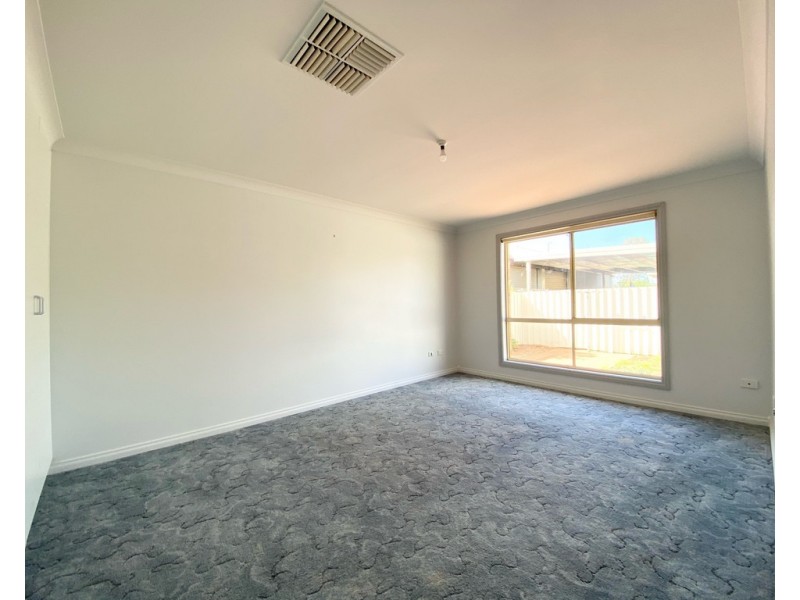 34B ELDER ROAD, Griffith NSW 2680