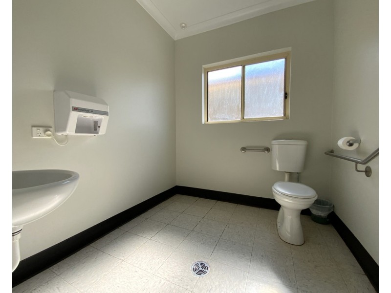 2-4 Richards Street, Beelbangera NSW 2680