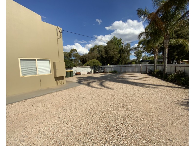 2-4 Richards Street, Beelbangera NSW 2680