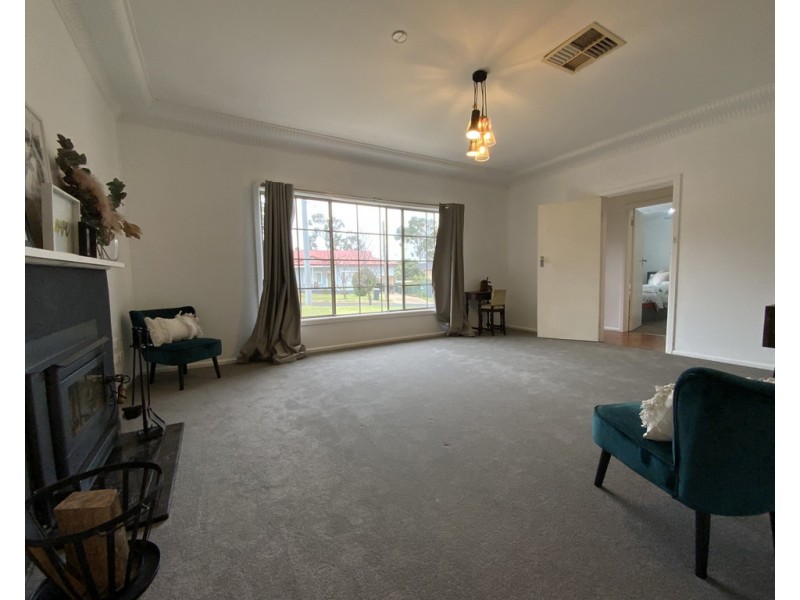 7 Youll Street, Griffith NSW 2680