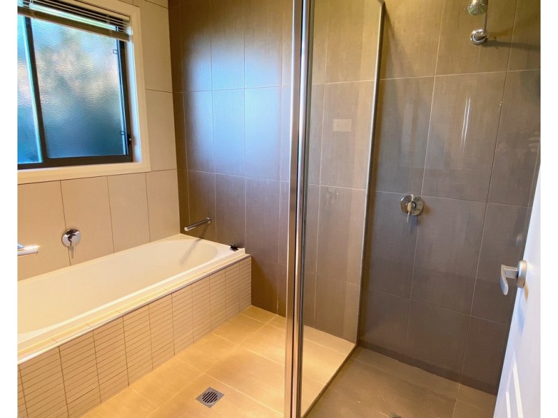 7 ANGELA PLACE, Griffith NSW 2680