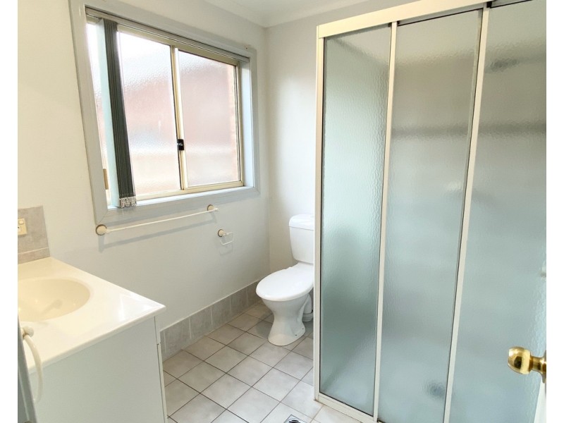 15 ALBION GROVE CRESCENT, Griffith NSW 2680